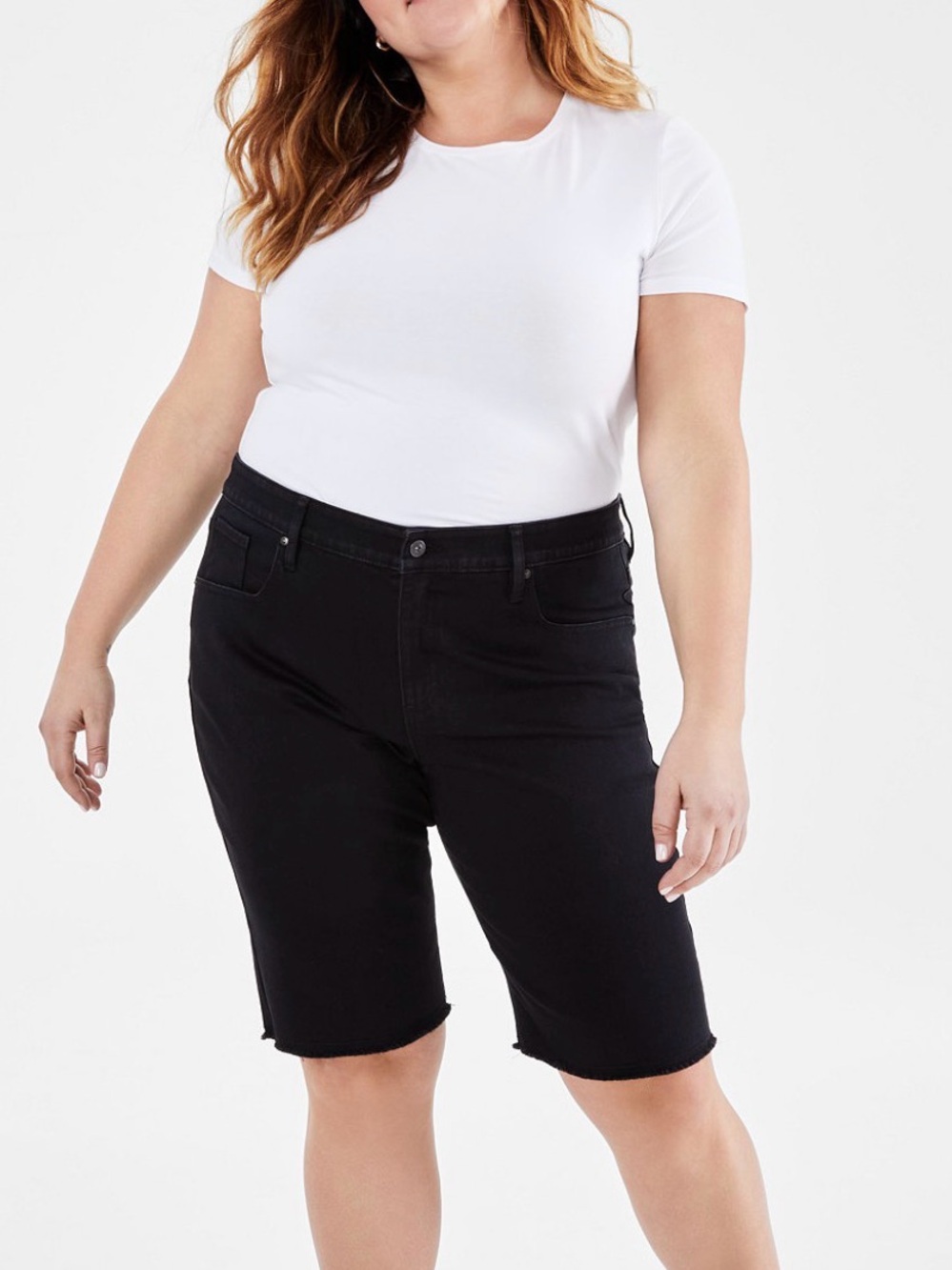 NEW STYLE & CO Plus Size Denim Raw-Edge Deep Black Mid-Rise Bermuda Short Sz 26W